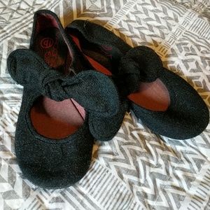 Big Buddah Bow Flats